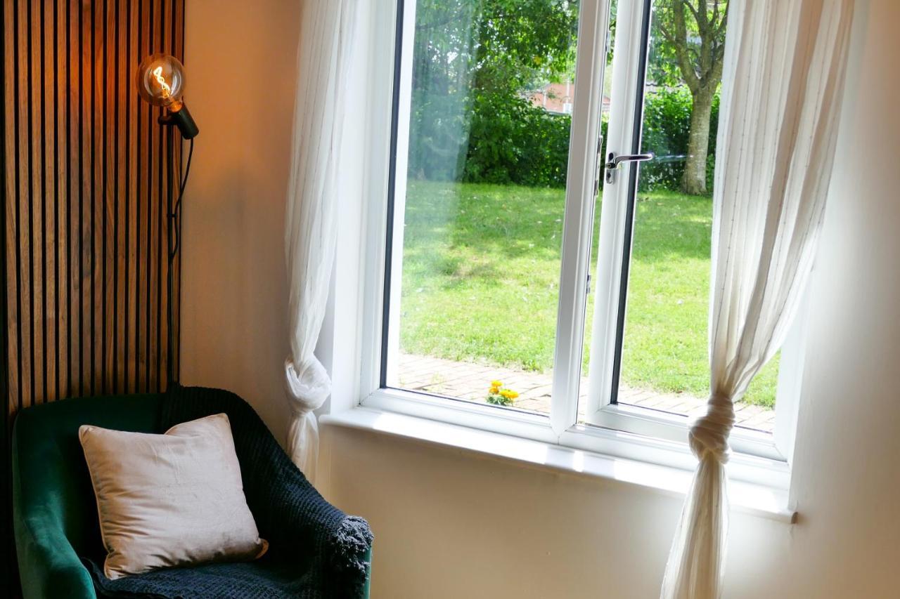 Home In Longwell Green Warmley Exterior foto